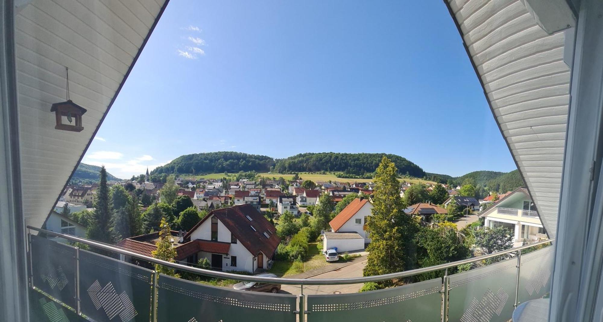 Ferienwohnung mit toller Aussicht Albstadt Exterior foto